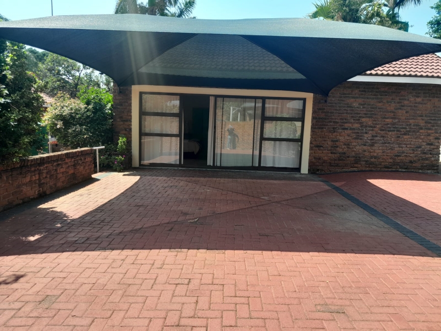 3 Bedroom Property for Sale in Safari Gardens North West